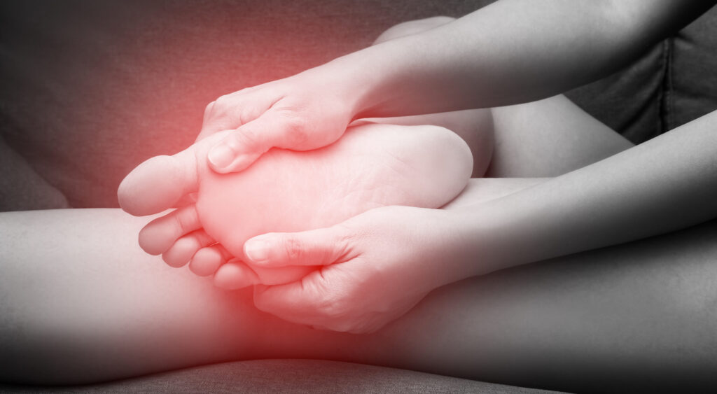 Sesamoiditis, Pain in the ball of foot